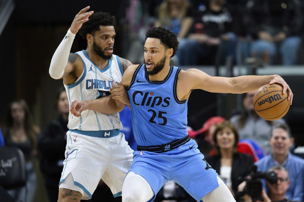 湖人队凭借 湖人队凭借